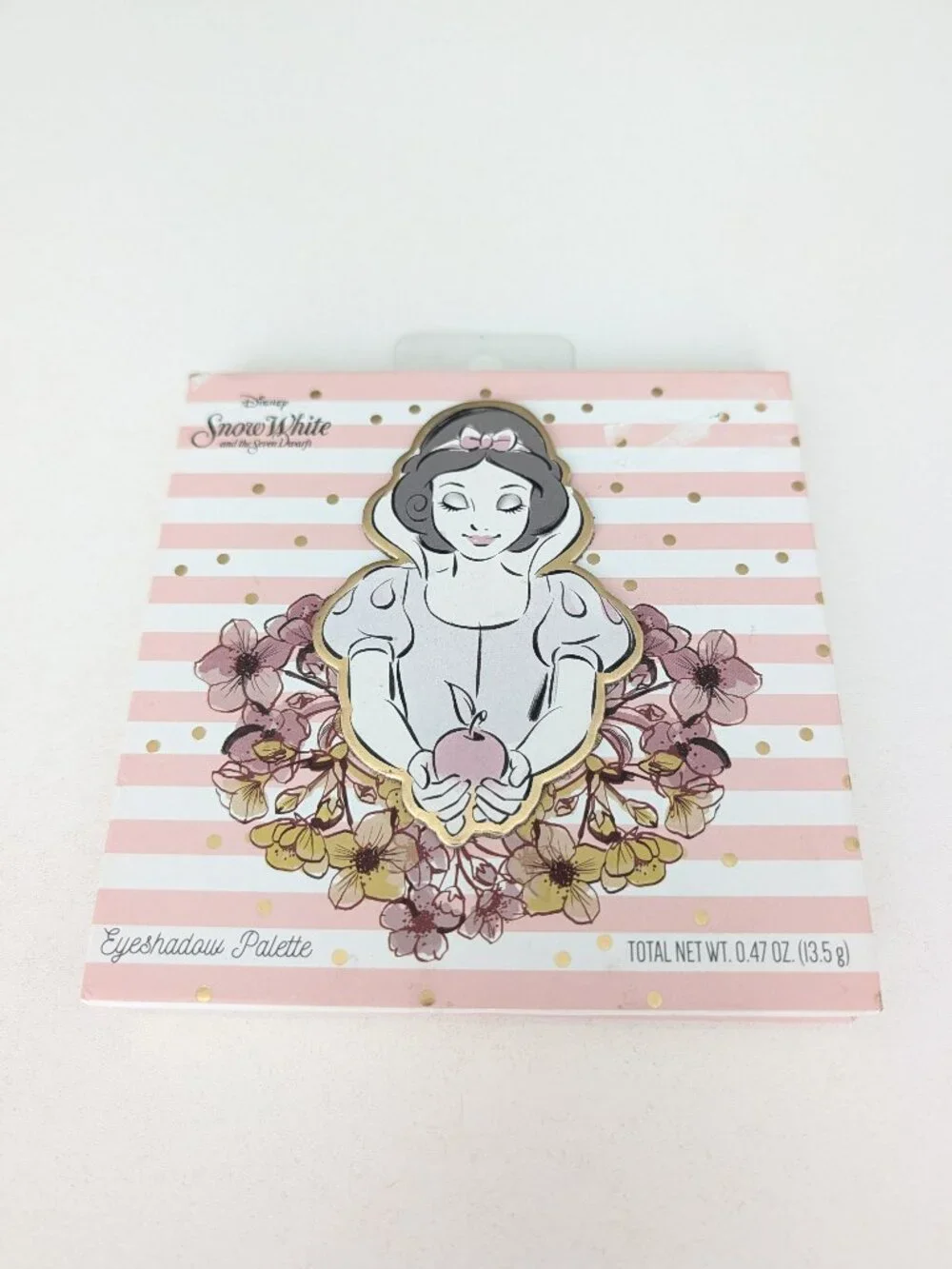 Disney Snow White Eyeshadow Palette Taste Beauty 12 Shades New